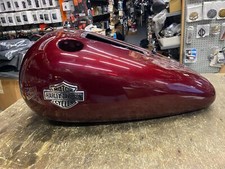 Tanque de gasolina vermelho doce Harley FXCW Rocker 2010 2009 emblemas bom! comprar usado  Enviando para Brazil