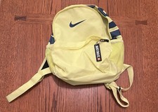 Mini mochila Nike Brasília JDI amarelo neon/marinho  comprar usado  Enviando para Brazil