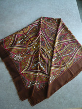 Chale vintage motif d'occasion  Viry