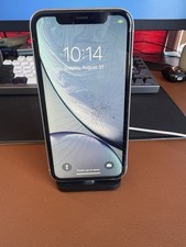128 xr gb iphone white for sale  Signal Hill