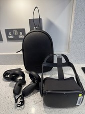 Oculus quest full for sale  READING