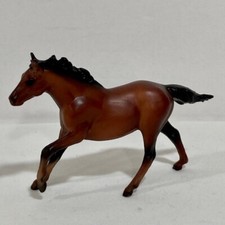 Estatueta de cavalo galopante marrom vintage 1975 Breyer Molding Co 4"x2 1/2" comprar usado  Enviando para Brazil