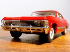 Carro miniatura raro Chevrolet Impala 1967 vermelho 1/43 Japão comprar usado  Enviando para Brazil