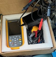 Fluke industrial scope for sale  LEEDS