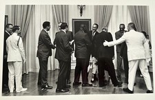 1967 Photo CLIFF ALEXANDER Cadeira Juramentada EEOC - LYNDON JOHNSON -THURGOOD MARSHALL comprar usado  Enviando para Brazil