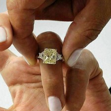 3.40ct canary yellow for sale  CROYDON