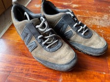 Due paia scarpe usato  Torre Orsaia
