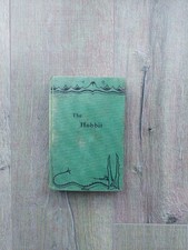 JRR Tolkien The Hobbit 1975 Third Edition Tenth Impression George Allen & Unwin comprar usado  Enviando para Brazil