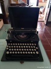 Macchina scrivere portatile usato  Verrua Po