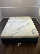 Novaform queen size for sale  Arlington