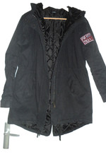 Parka capuche noire d'occasion Parka capuche noire d'occasion  Marseille V