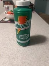 Garrafa esportiva Gatorade Squeeze 32 oz 1996 finais Chicago Bulls Michael Jordan, usado comprar usado Garrafa esportiva Gatorade Squeeze 32 oz 1996 finais Chicago Bulls Michael Jordan, usado comprar usado  Enviando para Brazil