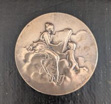 Médaille cours mesdemoiselles d'occasion  Caen