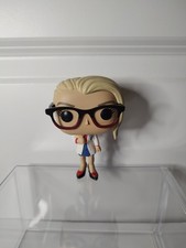 Funko Pop Dr. Harleen fora da caixa comprar usado Funko Pop Dr. Harleen fora da caixa comprar usado  Enviando para Brazil