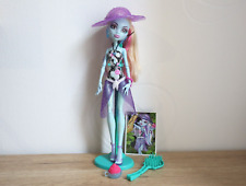 Monster high abbey d'occasion  Talmont-Saint-Hilaire