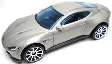 2016 Hot Wheels Aston Martin DB10 JAMES BOND PRATA 1:64 FUNDIDO 2 5/8" CARRO, usado comprar usado  Enviando para Brazil