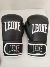 Guantoni boxe parastinchi usato  Torino