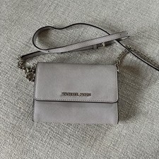 Bolsa de ombro Michael Kors cinza comprar usado  Enviando para Brazil