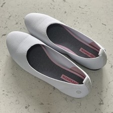 Giesswein ballerina weiß gebraucht kaufen  München