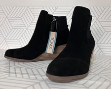 Nwt toms women for sale  Pueblo