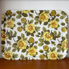Bandeja retrô década de 1960 amarela floral estampada bandeja para servir cachorro rosa comprar usado  Enviando para Brazil