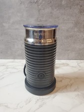 Espumador de Leche Nespresso Aeroccino3 Negro Modelo 3594 Eléctrico Completo Con Base segunda mano  Embacar hacia Mexico