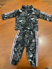 completo bambina adidas usato  Scafati