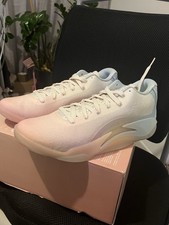Chaussures nike jordan d'occasion  Domène