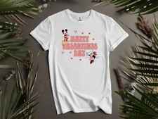Camiseta Disney Mickey e Minnie Disney Happy Hoodie masculina feminina unissex AD465 comprar usado  Enviando para Brazil
