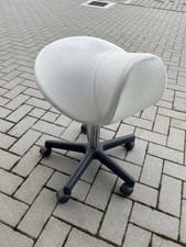 Sedia ergonomica estetista usato  Venezia
