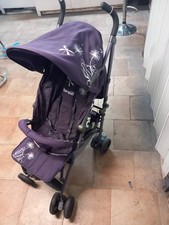 Passeggino brevi blu usato Passeggino brevi blu usato  Vasto