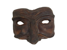 Maschera terracotta pulcinella usato  Milano