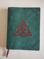 Charmed book shadows gebraucht kaufen  Bad Segeberg