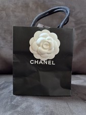 Chanel papiertasche kamelie gebraucht kaufen  Olching