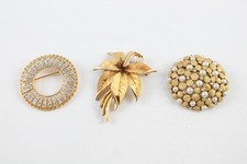 trifari brooch for sale  LEEDS