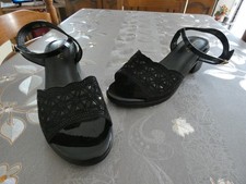 Sandales femme pointure d'occasion  La Ferrière-aux-Étangs