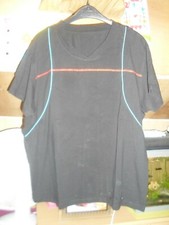 Tee shirt homme d'occasion  Dombasle-sur-Meurthe