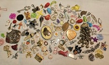 lot 100 pieces for sale  Redlands