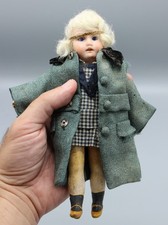 Petite poupee ancienne d'occasion  Amiens-