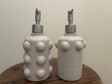 Conjunto de loção de sabão com miçangas da Mud Pie BRANCO, usado comprar usado  Enviando para Brazil