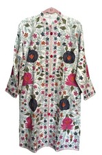 Flowers beautifully embroidere for sale  Bountiful
