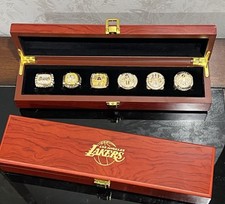 Raro NBA Kobe Bryant Lakers Championship 6 anéis conjunto caixa de madeira *item de colecionador*, usado comprar usado  Enviando para Brazil