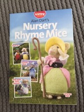 Knitting pattern booklet for sale  GRANTOWN-ON-SPEY