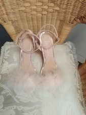 New new look for sale  GOOLE