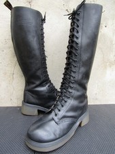 doc martens 37 d'occasion  Expédié en Belgium