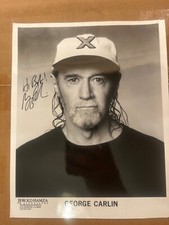 George carlin signed d'occasion  Expédié en Belgium