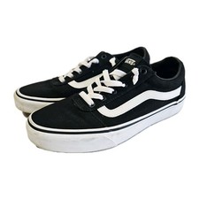 Size 8.5 women for sale  Claysburg