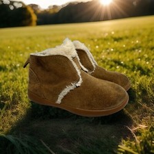 Ugg ankle boot for sale  Newton
