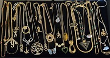 Huge vintage lot for sale  Orefield