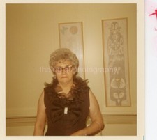Woman advanced years for sale  Los Angeles
